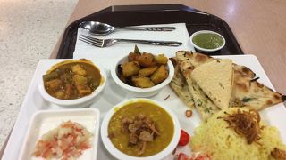 カオマンガイのブース、有吉似の兄ちゃんの日が最高