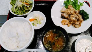 (新羅)ミックスホルモン定食680円はちょっと寂しい感じでした