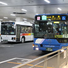 沖縄バス、那覇バスターミナルにて