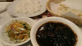 金沢カレーで、ヨーロピアンブラックをオーダーしました