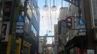 朝は横丁としての外観を存分に楽しむことが出来ます