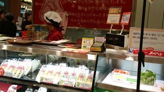 フルーツサンドは必須