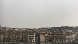 サンタンジェロ城へ架かる橋