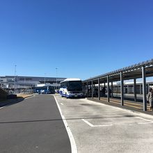 東京駅からのバスが便利