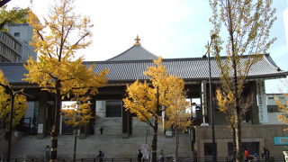 御堂筋の名前の由来