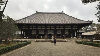 薬師寺と一緒に巡るといいかも