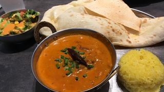 ナンがおいしい