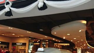 導線が複雑ですが仕切りが無く見易いです。