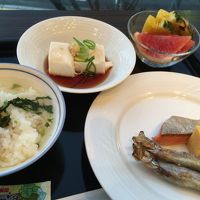 朝食ビュッフェ