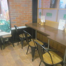 イートイン客席の様子