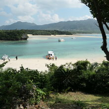 川平湾を一望できます