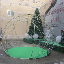 中華街とはいえ、12月下旬はクリスマステイストも満載です