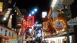 (新世界)これぞ大阪と言った所で、ディープです