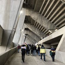 スタジアム内通路