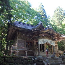 十和田神社拝殿