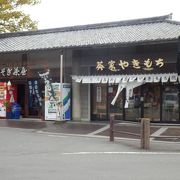 上賀茂神社前のおみやげ店