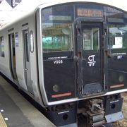 風情感じるワンマン電車