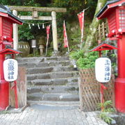 天成園にある神社