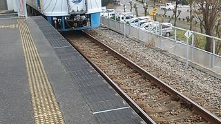 冬場の場合、オープンデッキ付き車両のデッキではあまり長居はできそうもありません