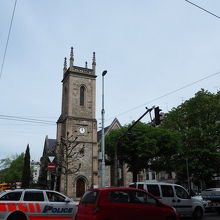 通り沿いの教会