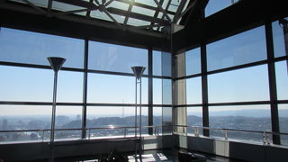 無料で上がれる30階の展望台