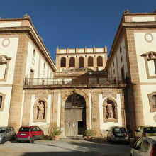 Palazzo Aragona Cuto