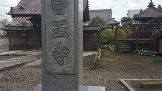 外からでも長い歴史が見えました