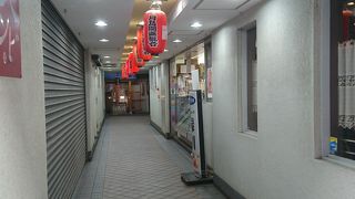 ビル1階に入った観音様