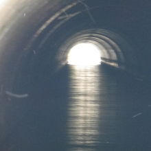 トンネルの向こうは琵琶湖方面