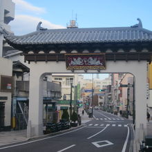 唐人屋敷側から見た門の様子