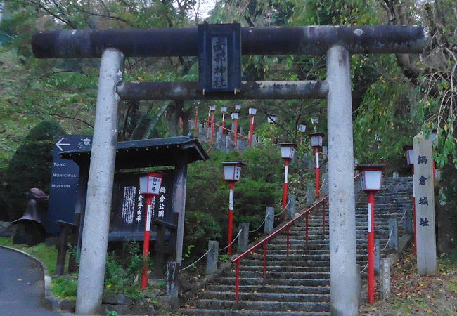 遠野南部家当主を祀る