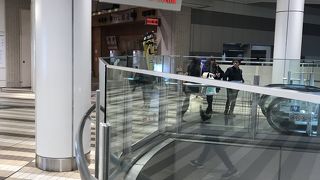 明治屋とマルヨシ