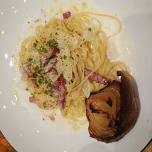 ベーコンクリームです