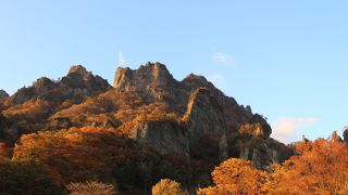 西日を浴びた妙義山の景色は神々しい感じでした