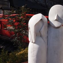 「純信・お馬」の像