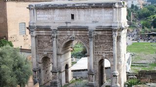 カンピドリオの丘の麓