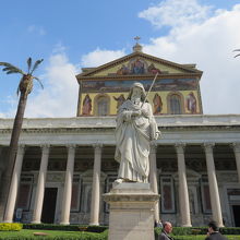 サン・パオロ・フォーリ・ムーラ大聖堂