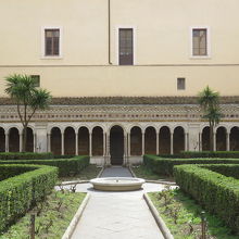 サン・パオロ・フォーリ・ムーラ大聖堂