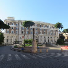 ヴィミナーレ広場