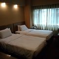 (インペリアル)室内は広々で、ゲストハウスと違いこれが普通なんだなと思いました