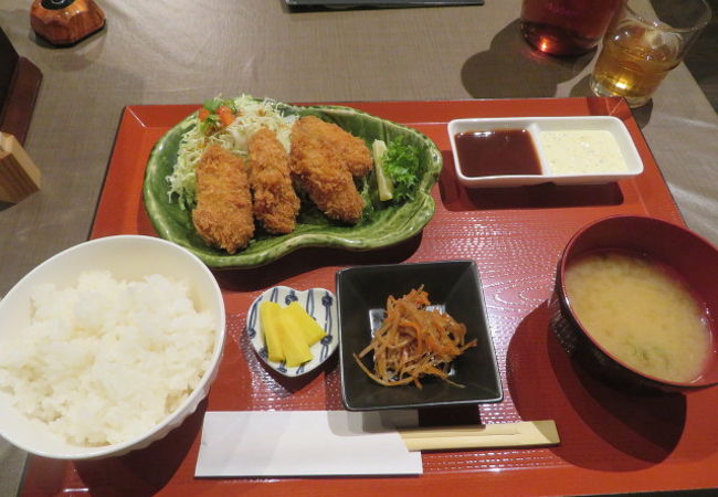 定食を食べました