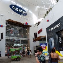 old navy等の店