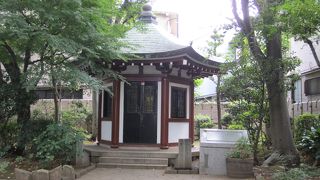 拍子抜けするほど普通の公園