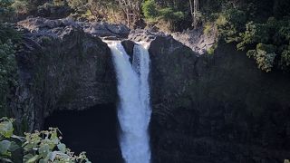 光の当たる具合がいいと本当にレインボーが見えます。