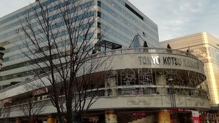 何でも入ってる便利屋ビル