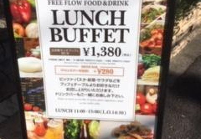 美味しいし、サービスも良いお店です