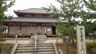 こじんまりしていますが立派なお寺