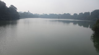 昼間よりも夜のほうが雰囲気があると私は感じました