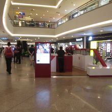 ミッドバレーメガモール