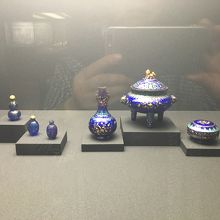 ゆっくり見ようと思ったら一日がかりでも無理です。